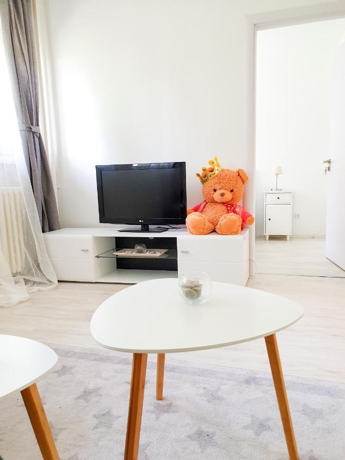 Apartment Iskra Belgrad Exteriör bild